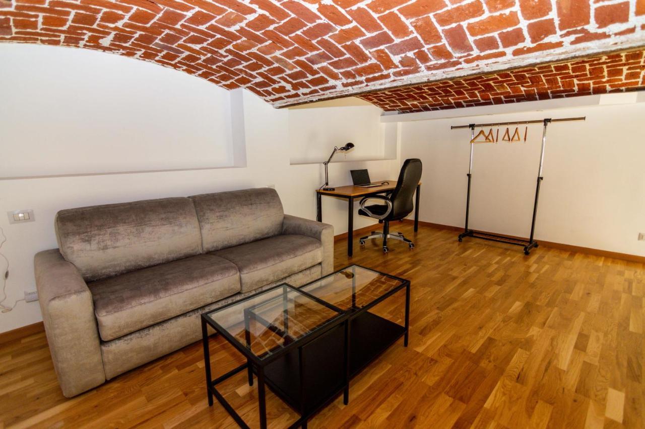 Apartmán Industrial Loft -Center Of Turin- By Happyhostorino Exteriér fotografie
